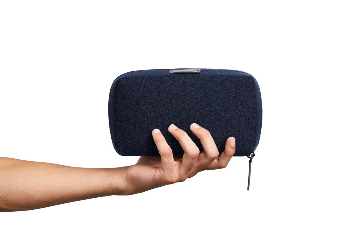Bellroy Tech Kit Compact in Navy