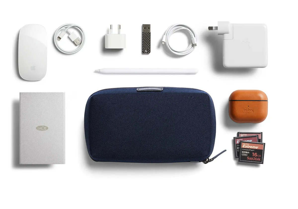 Bellroy Tech Kit Compact in Navy