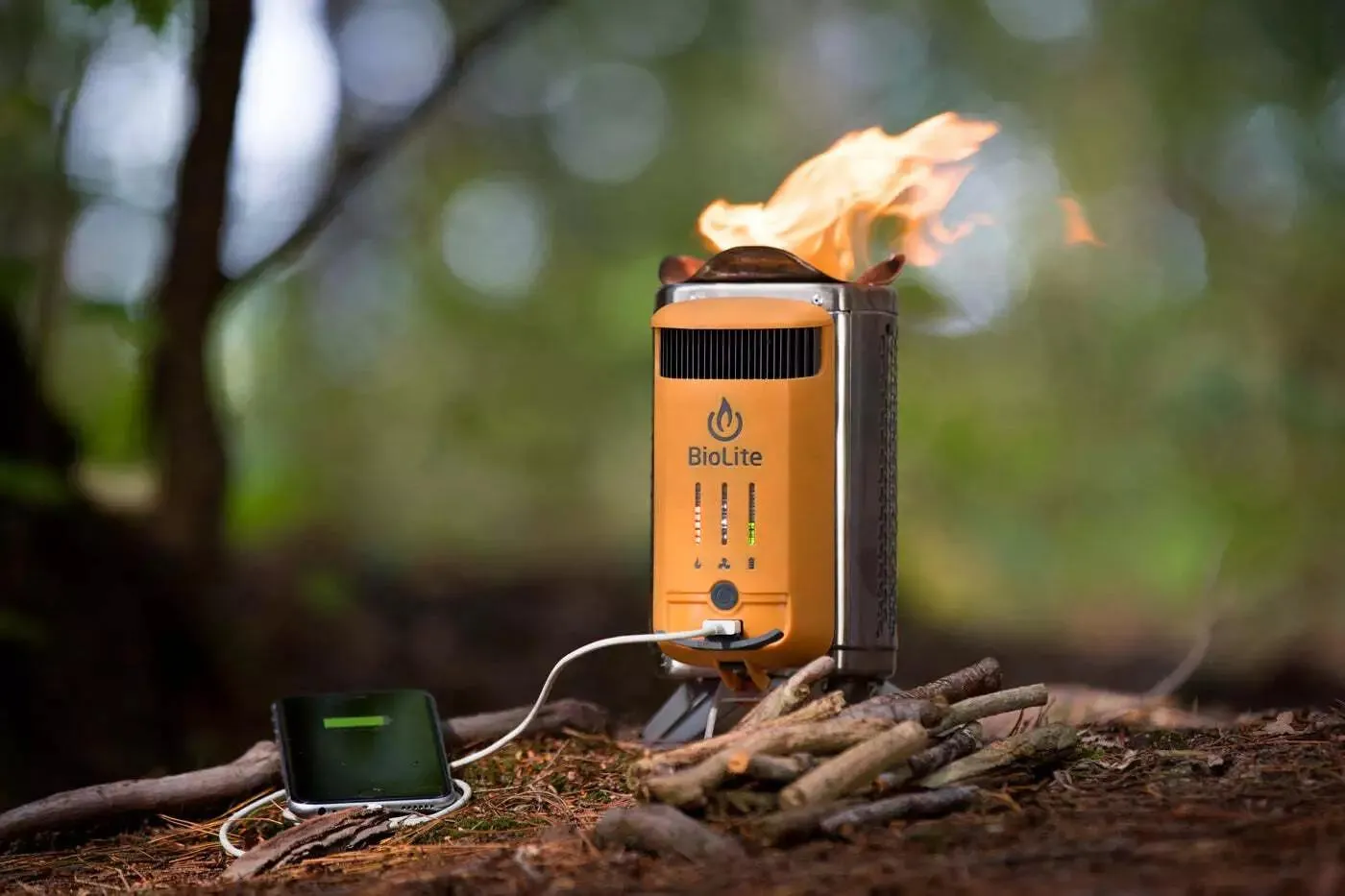 Biolite Campstove 2  Electricity Generating Wood Camp Stove