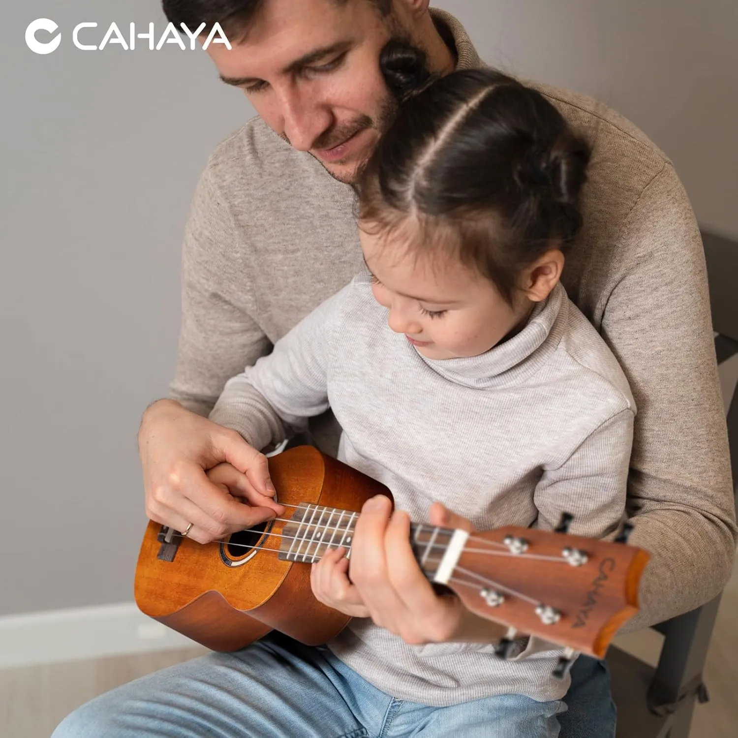 CAHAYA Soprano Ukulele for Beginner: 21 Inch Ukulele Kit Starter with Carrying Bag, Shoulder Strap, Fretboard Stickers, for Both Adults and Kids in Mahogany CY0335