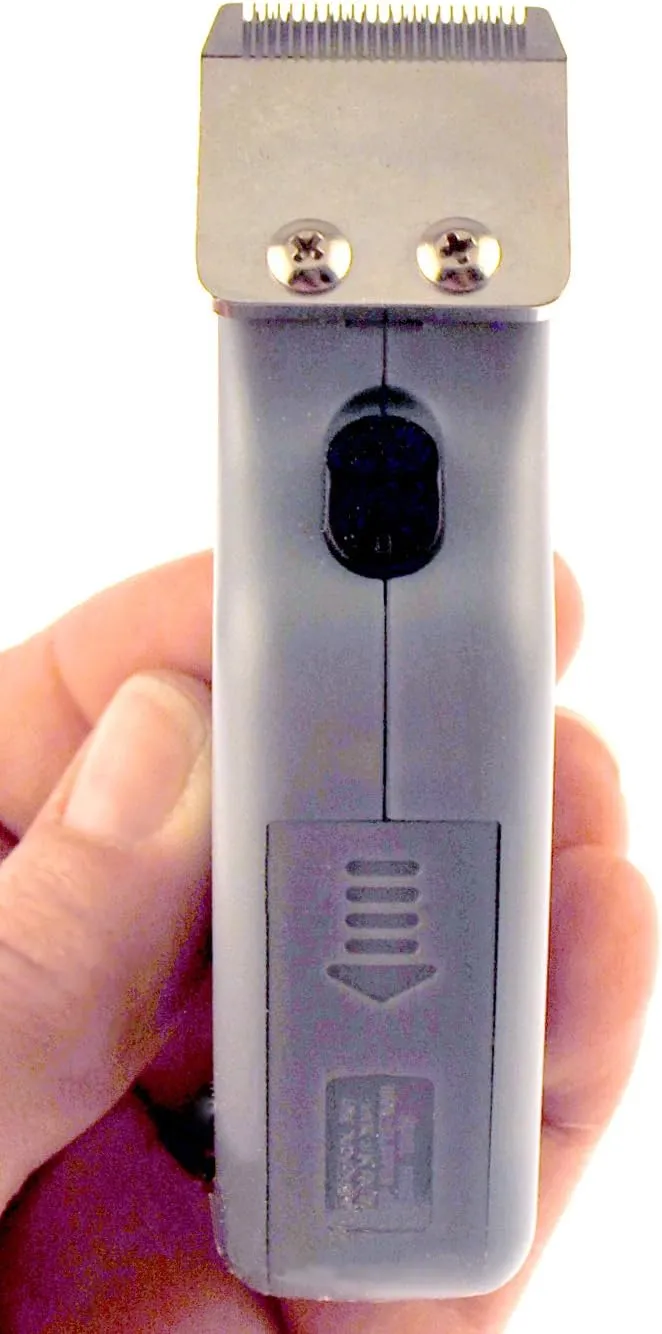 Wahl Pocket Pro Compact Trimmer for Touching Up Around Dogs and Cats Eyes, Ears, and Paws - Model 9961-900